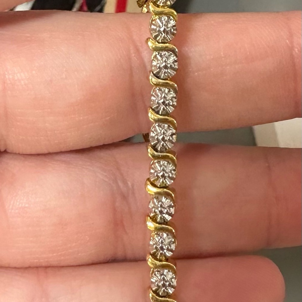 Gold and Diamond Bracelet